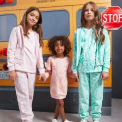 Guess Aqua Green Hooded Zip-Up Top -Deals Whimsy Collection Store guess aqua green hooded zip up top 472227 b2049199566a4f66c893c5bcdf6a40c2894a5b4c outfit