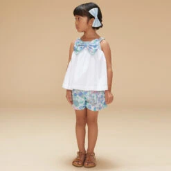 Hucklebones London Girls Blue Floral Jacquard Shorts -Deals Whimsy Collection Store hucklebones london girls blue floral jacquard shorts 493891 74072dd0f7ebad3fc6af8ffea10c1847e02df670 outfit